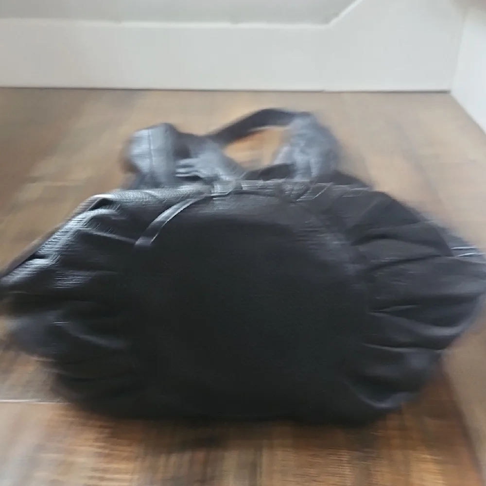 Elliott Lucca Luxury Quality‎ Chic Black Genuine Leather Hobo Draw String Bag